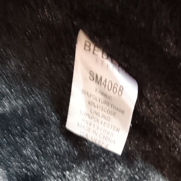 Beula "PinkPanther" Large Winter jacket  100% vegan (faux fur & simili leather) - Picture 5 of 12